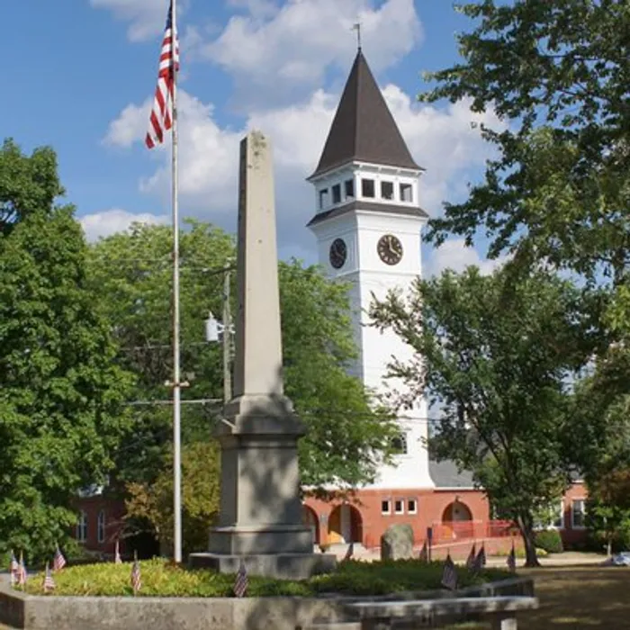 Monument Square, Hollis NH